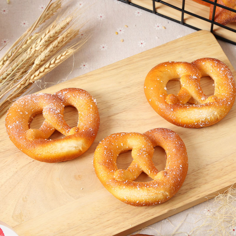 อาหารจำลอง ขนมปังเทียม โมเดลดอ - Photography Food บทวิจารณ์และราคา